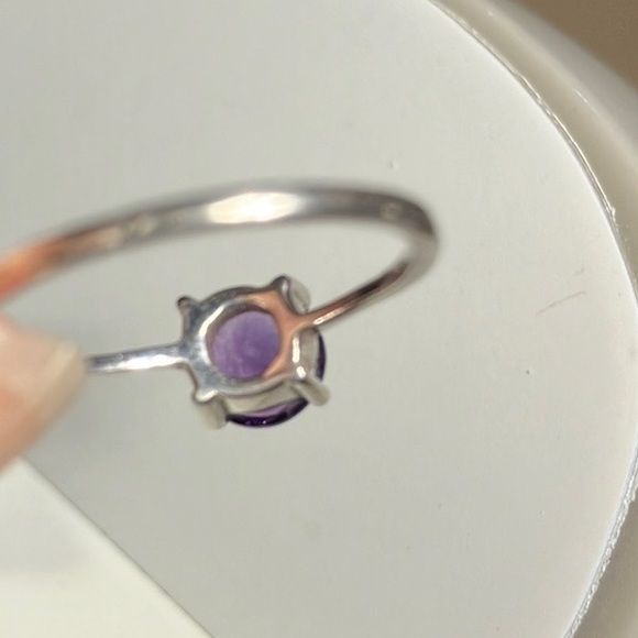 925 sterling and amethyst ring - Picture 10 of 16